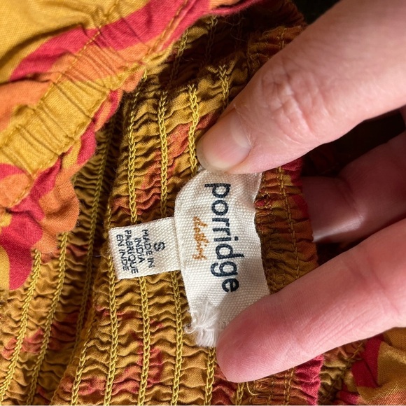 ANTHRO-Porridge Jina Smocked Babydoll Blouse - Picture 4 of 5